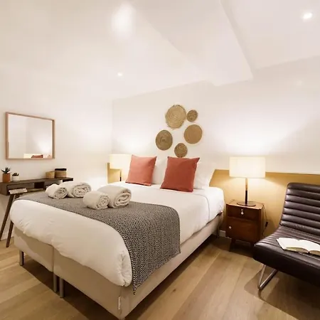 Apartman Charm With Patio