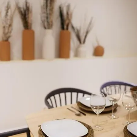 Charm With Patio Apartment Lisbon